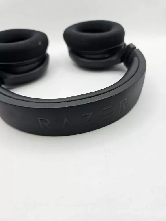 sluchawki-razer-barracuda-x-gwar-model-barracuda-x