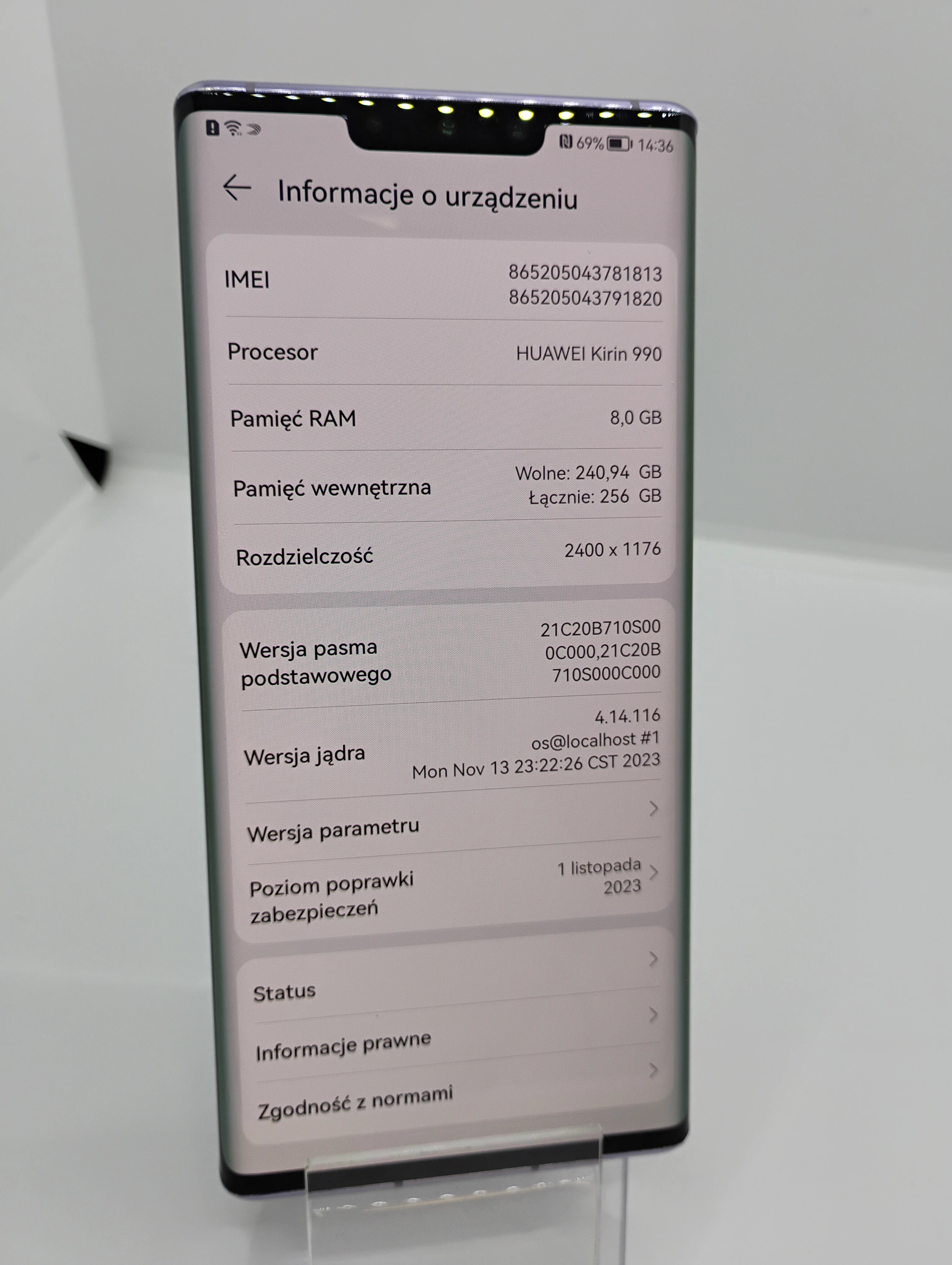 telefon-huawei-mate-30-pro-8256gb-przekatna-ekranu-653