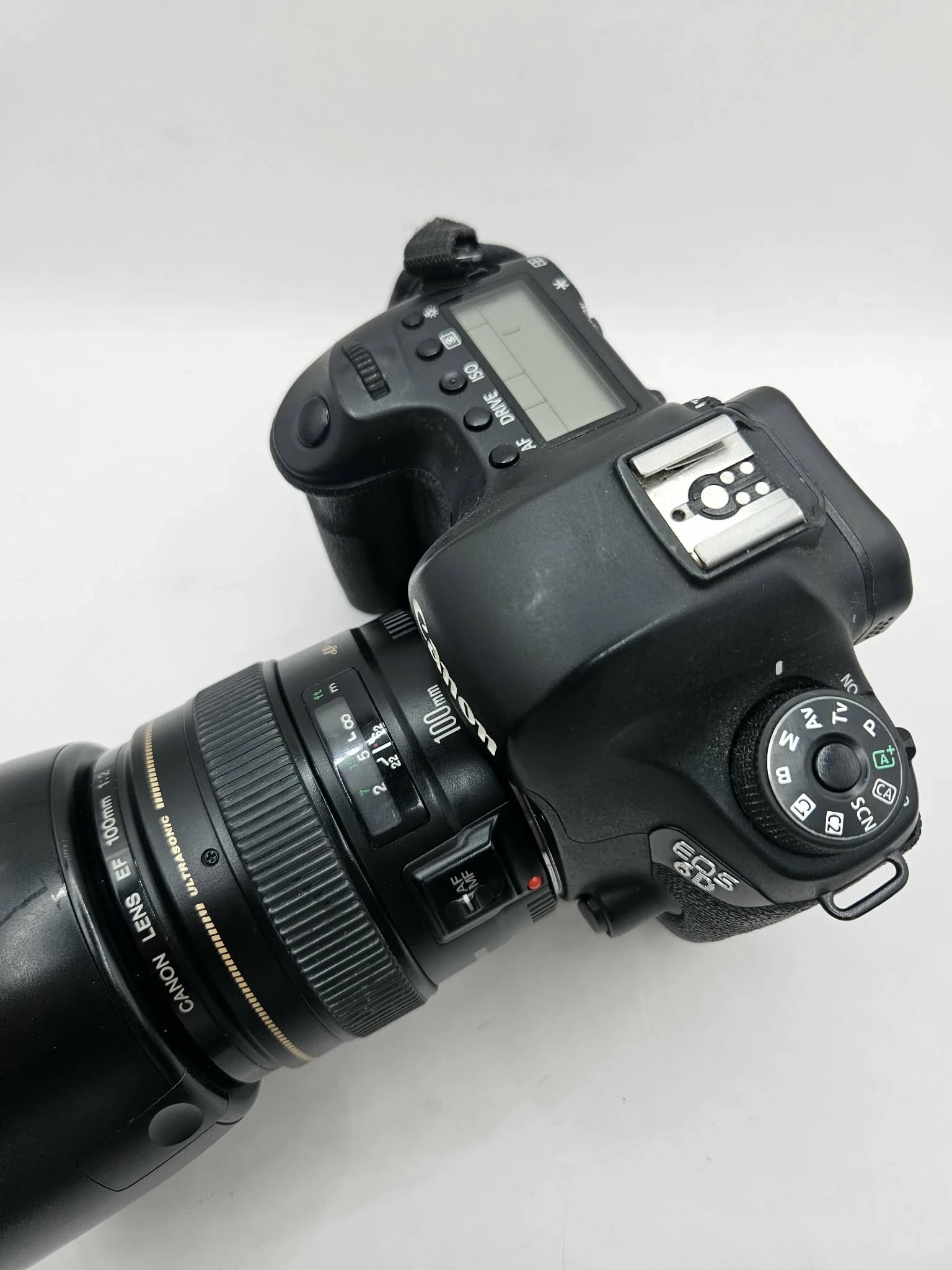 lustrzanka-canon-eos-6d-obiektyw-canon-lens-ef-100mm-12-f2-ultrasonic-rozdzielczosc-2020