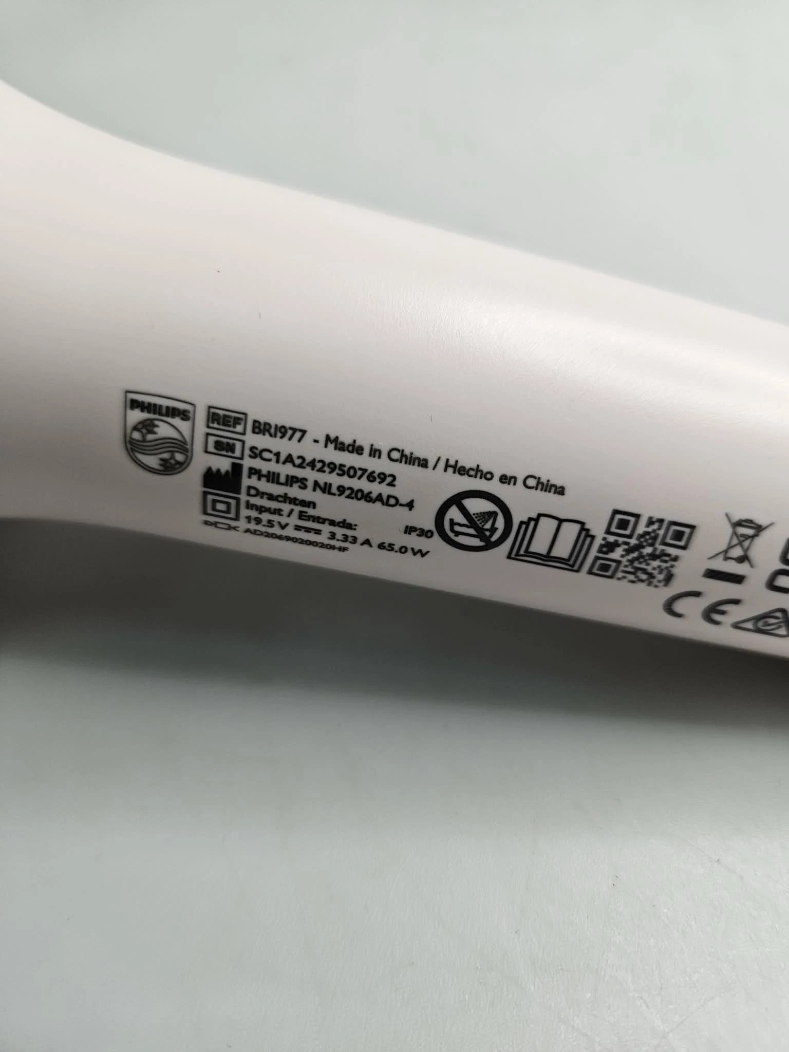 depilator-philips-lumea-9900-bri977-4-nasadki-etui-gwar-stan-idealny-marka-248811-951212