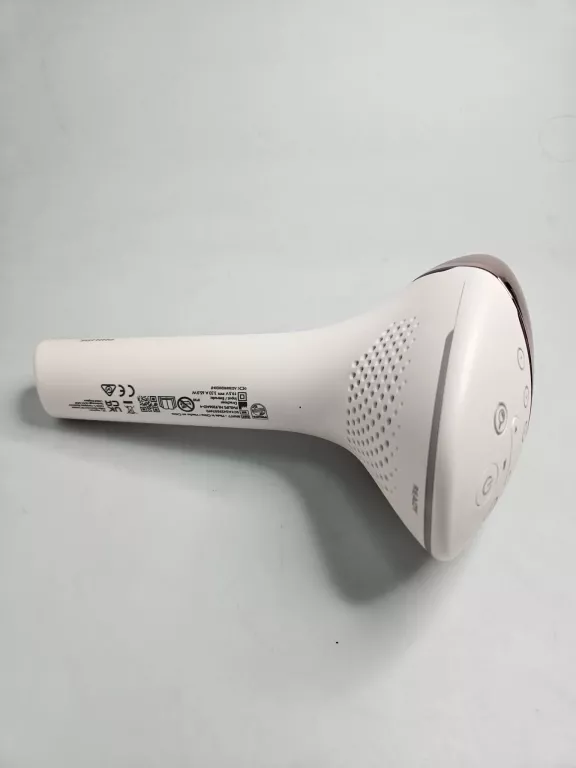 depilator-philips-lumea-9900-bri977-4-nasadki-etui-gwar-stan-idealny-zasilanie-209202-1769410