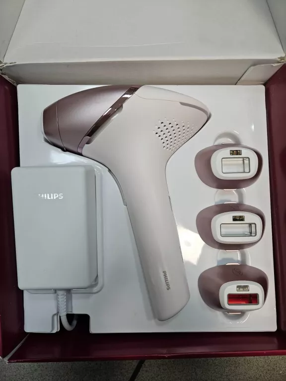 depilator-philips-lumea-9900-bri977-4-nasadki-etui-gwar-stan-idealny-ean-gtin-8720689005944