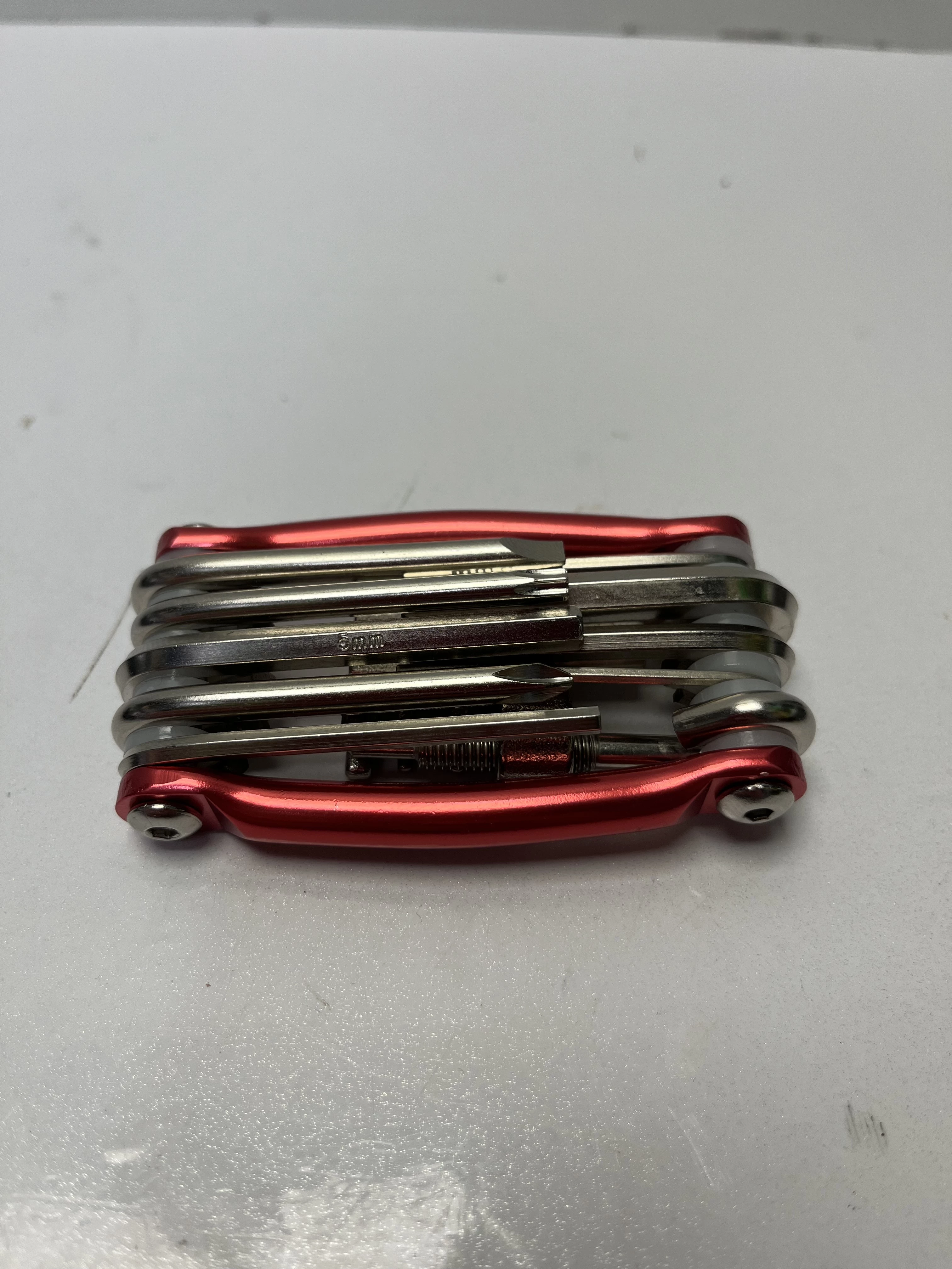 multi-tool-rowerowy-osiedle-teatralne-3u15-krakow