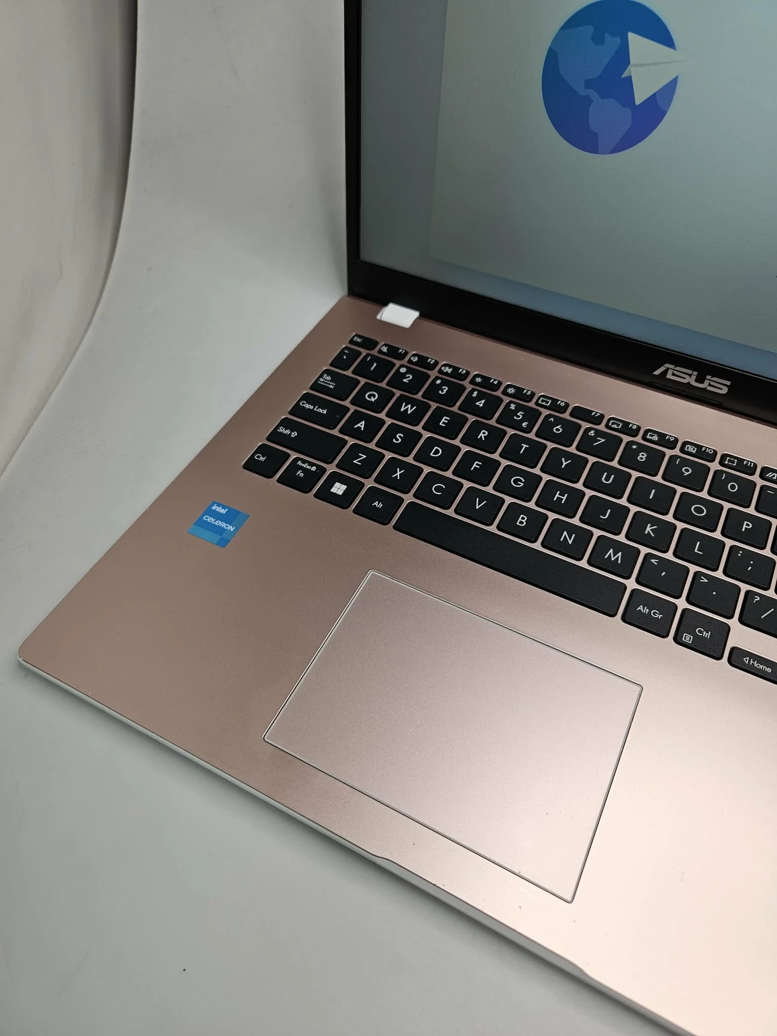 laptop-asus-e510k-4128gbwin11celeron-n4500-przekatna-ekranu-1560