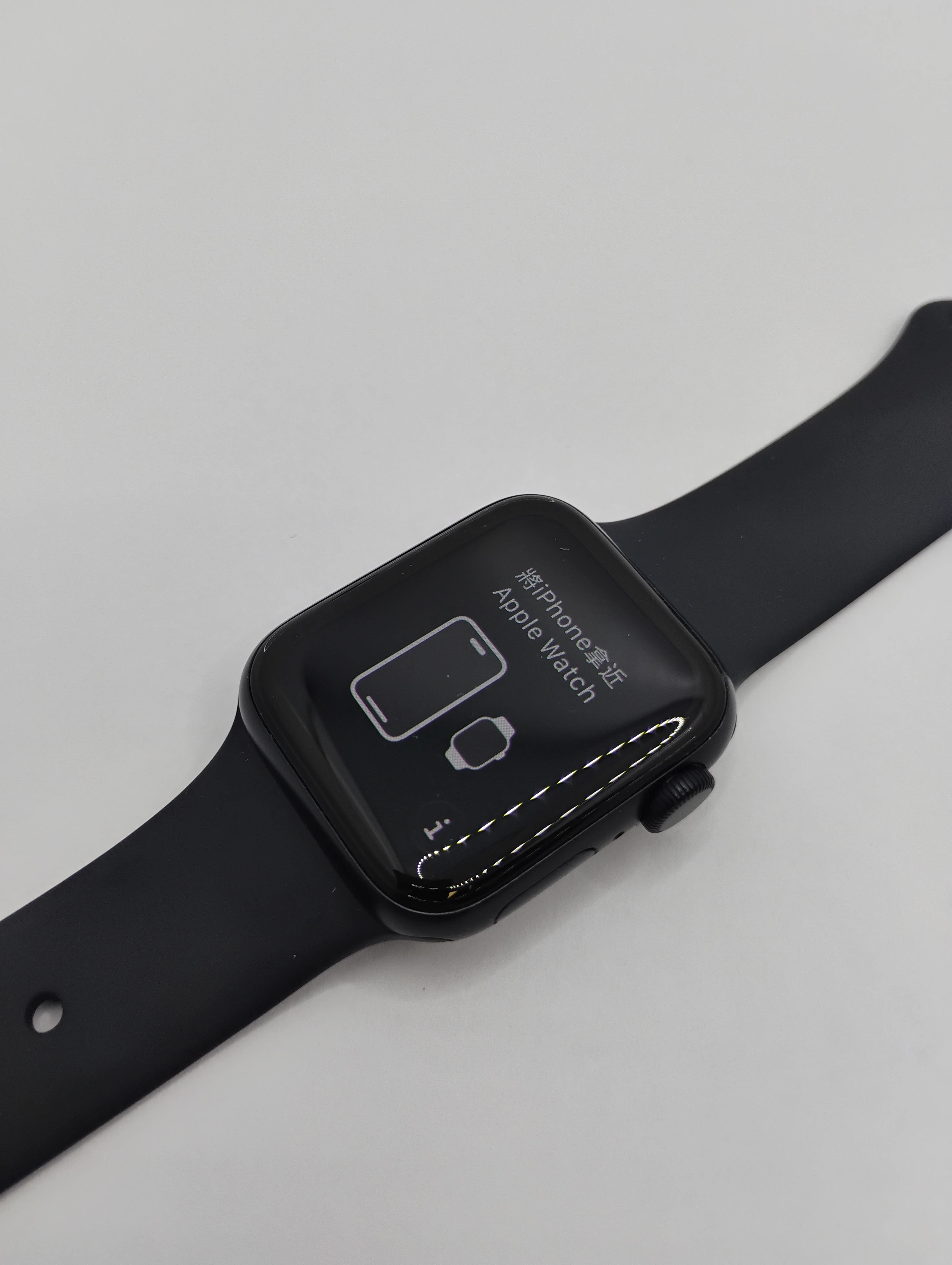 apple-watch-se-2-gen-lad-77-baterii-stan-11323-2