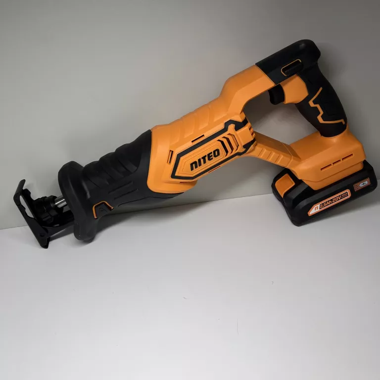 pila-szablasta-niteo-pojm2502513x-akum-ean-gtin-5905118073395