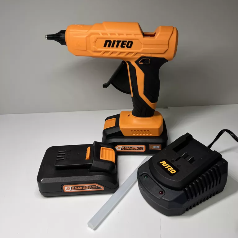 pistolet-do-kleju-nitteo-pojm25024-zestaw-srodmiejska-37-kalisz