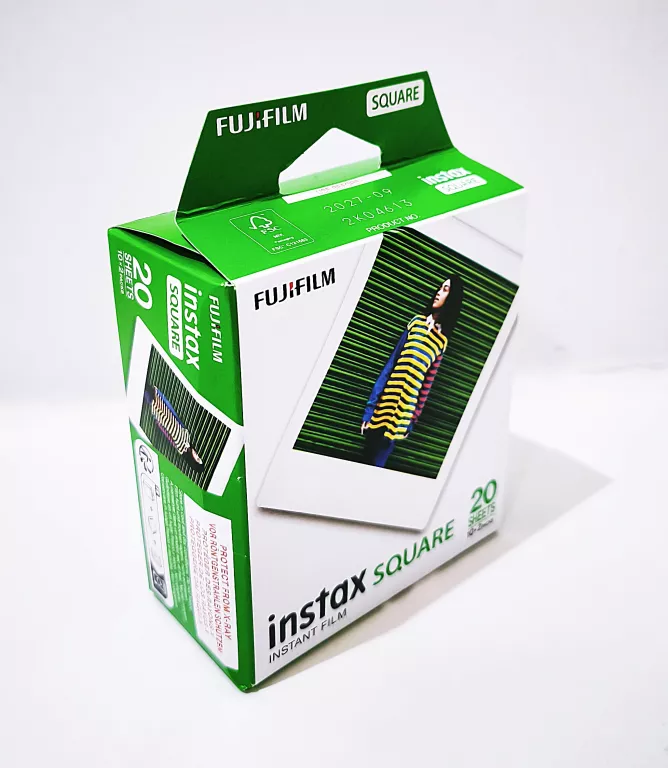 wklad-do-aparatu-natychmiastowego-fujifilm-instax-square-20-sztuk-model-square