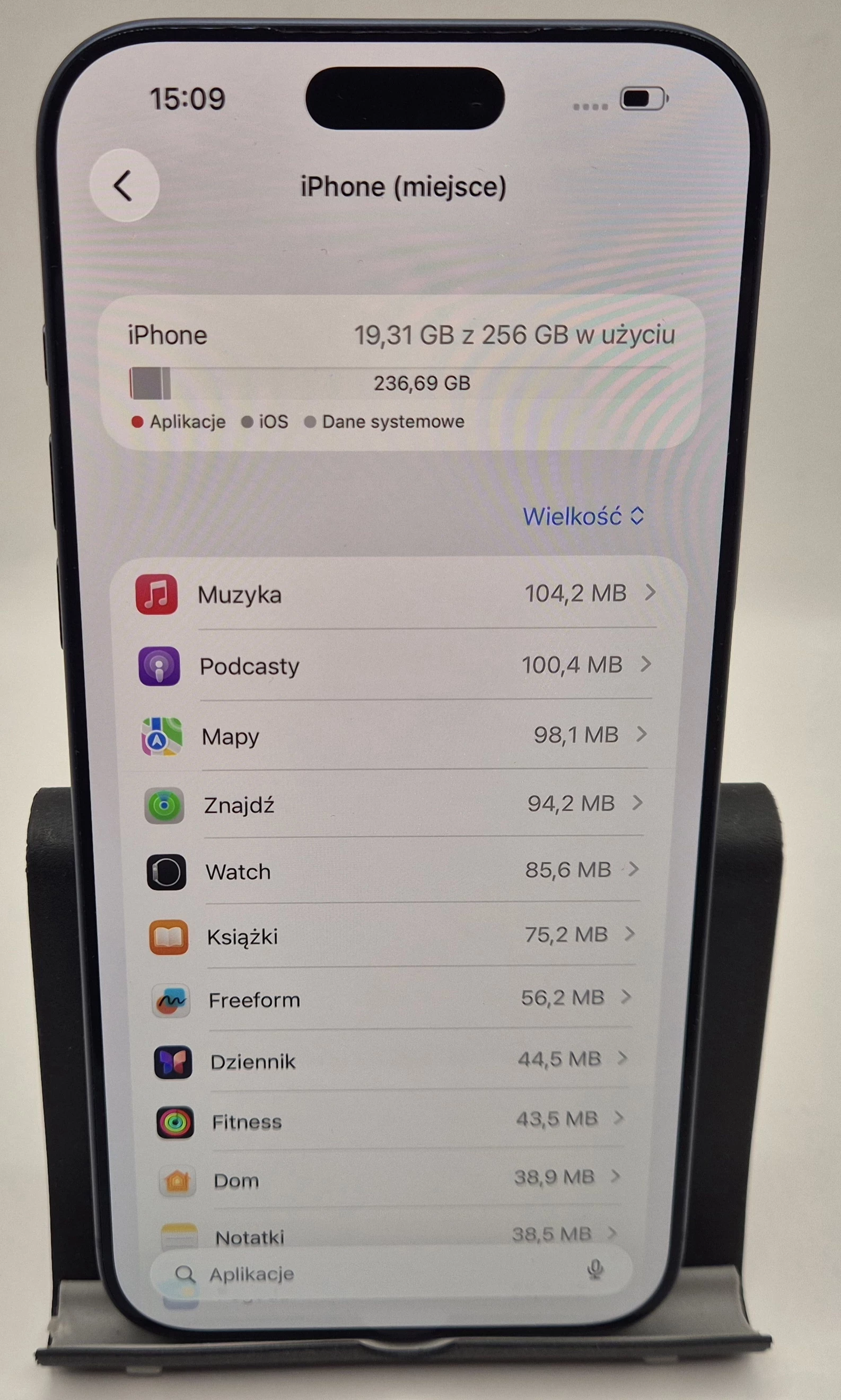 iphone-17-pro-max-256gb-100-zestaw-opis-przekatna-ekranu-690