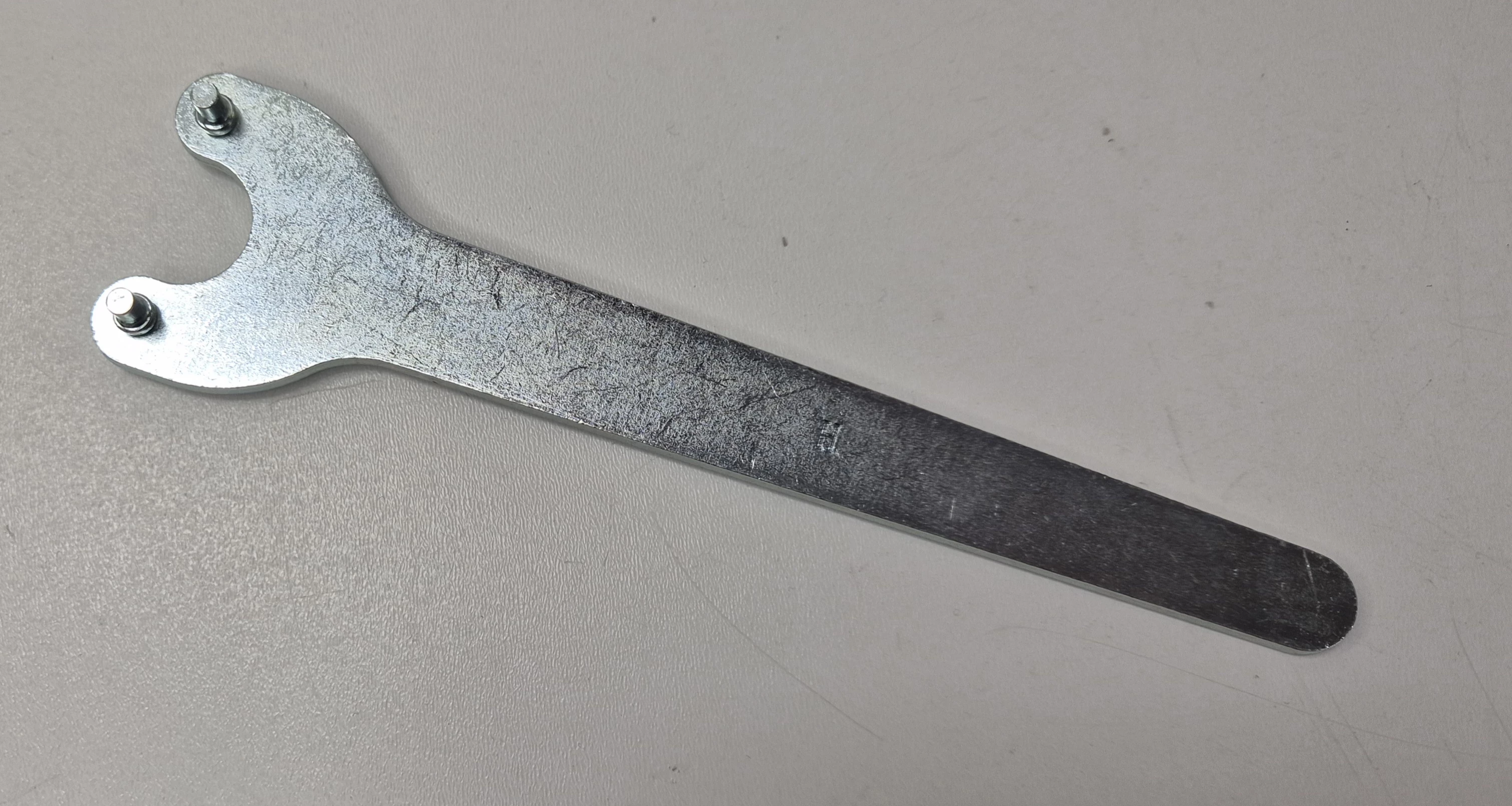 szlifierka-katowa-bosch-gws-12-125-1200w-rodzaj-zasilania-128529-2