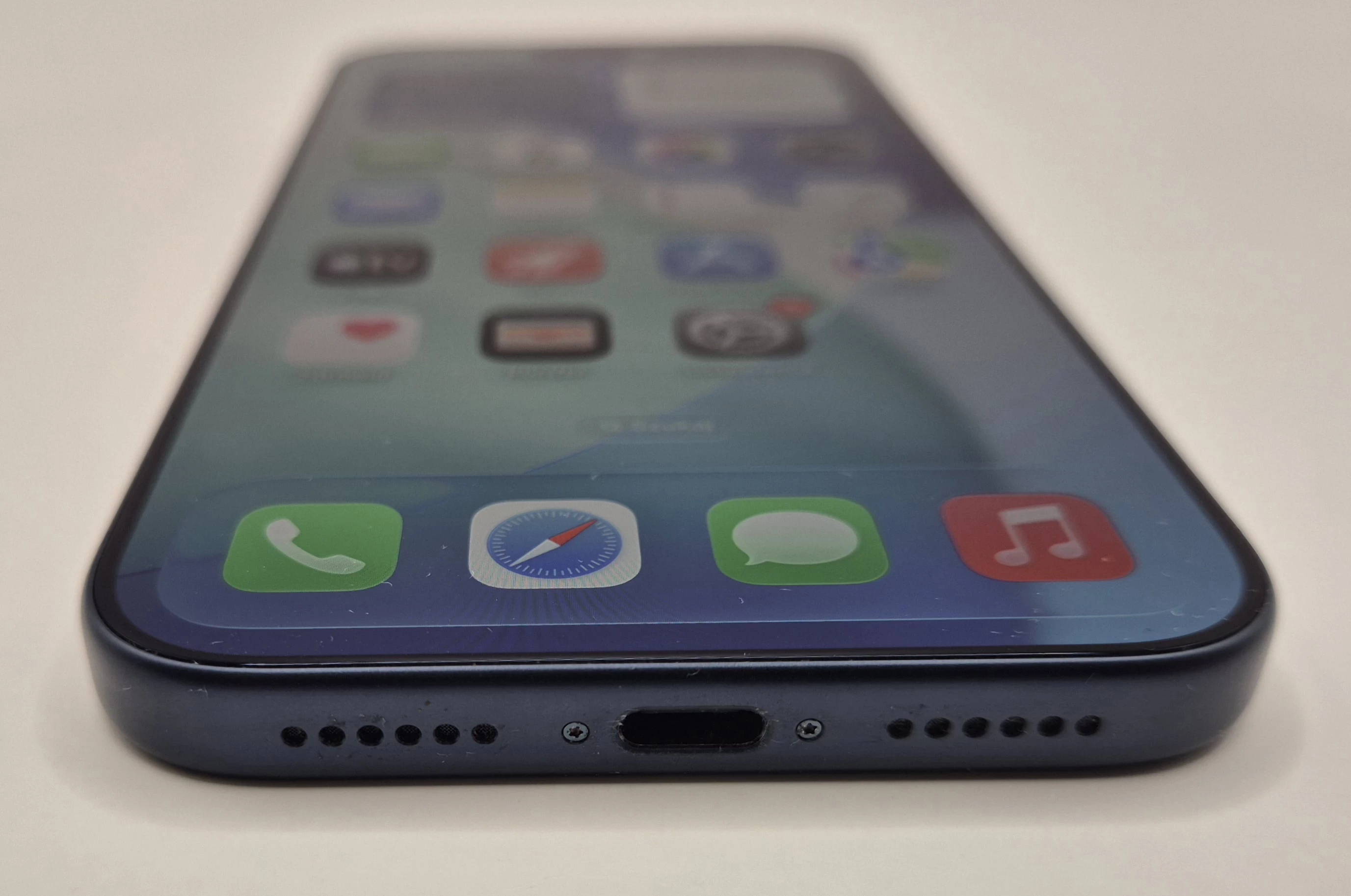 iphone-17-pro-max-256gb-100-zestaw-opis-wbudowana-pamiec-202869-214185