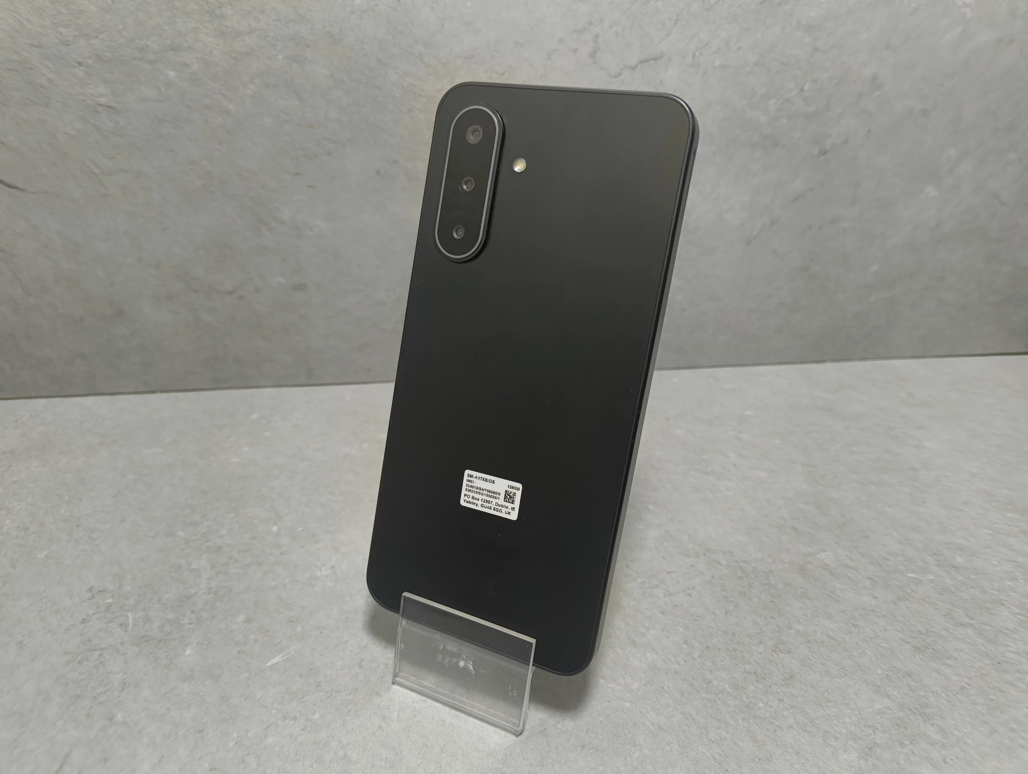 telefon-samsung-galaxy-a17-5g-4128-wbudowana-pamiec-202869-214189