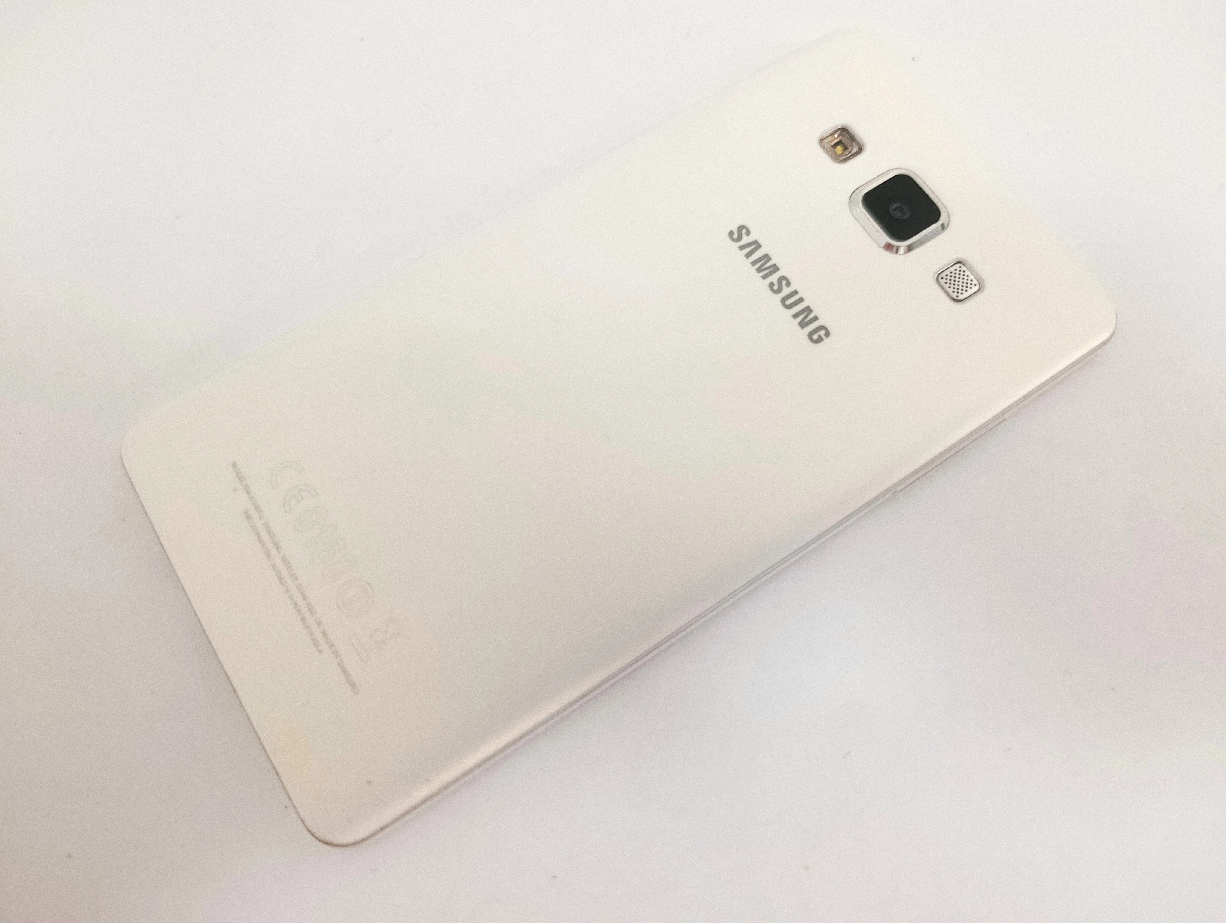 telefon-samsung-galaxy-a5-2017-332gb-przekatna-ekranu-520