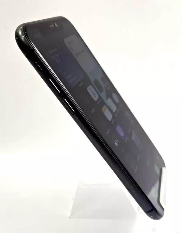 smartfon-apple-iphone-11-4-gb-64-gb-4g-bateria-81-ean-gtin-190199221529