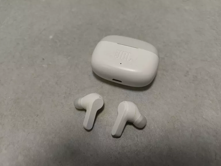 sluchawki-jbl-wave-200-tws-osiedle-niepodleglosci-1-krakow