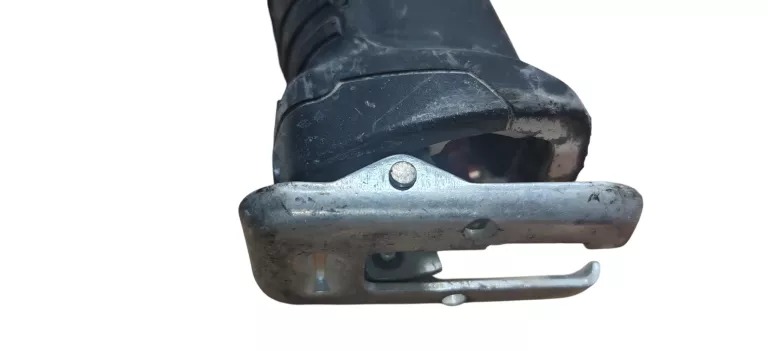 blackdecker-pila-szablowa-1050w-rs1050ek-marka-248811-1944302