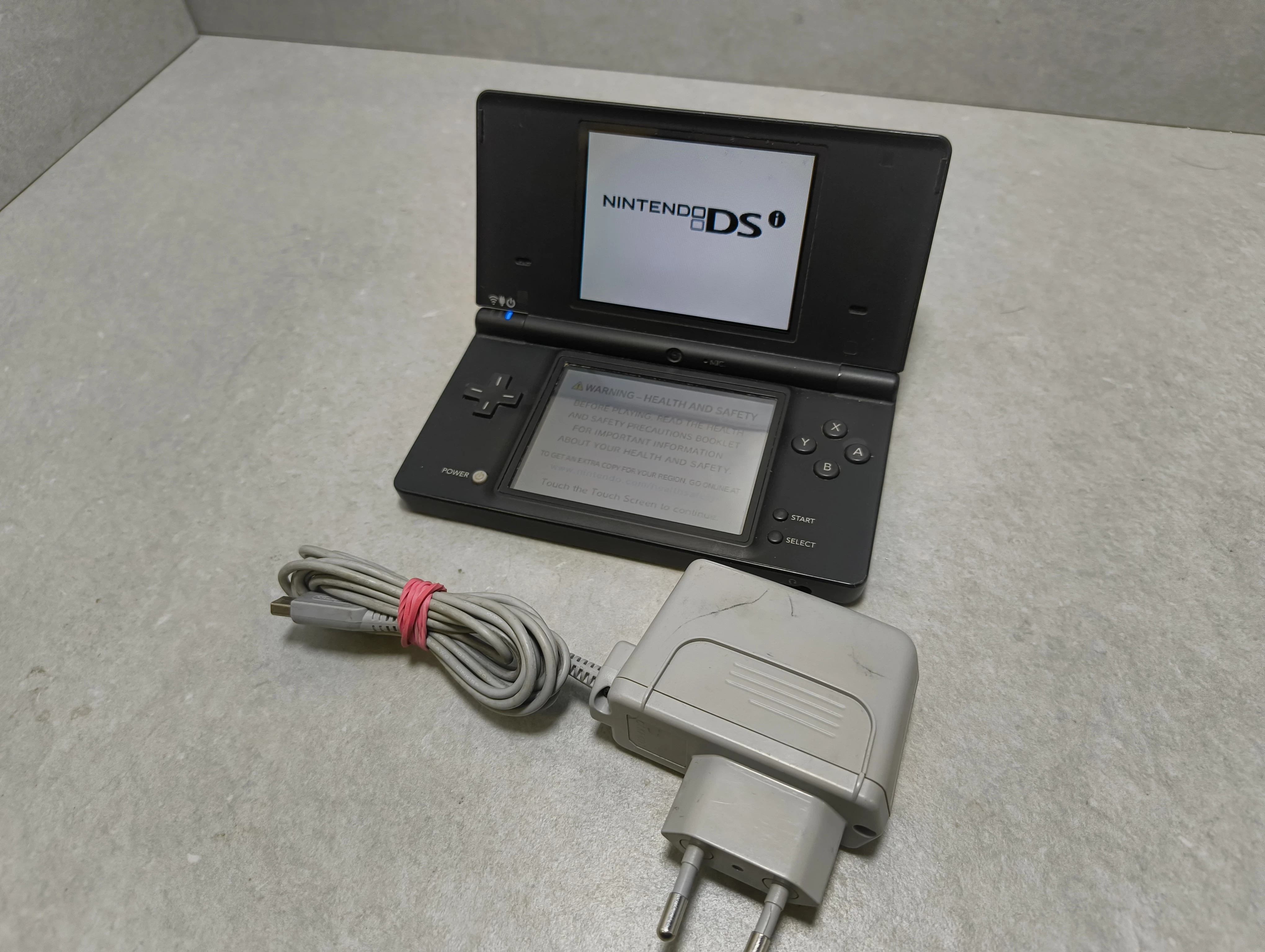 konsola-nintendo-dsi-osiedle-niepodleglosci-1-krakow