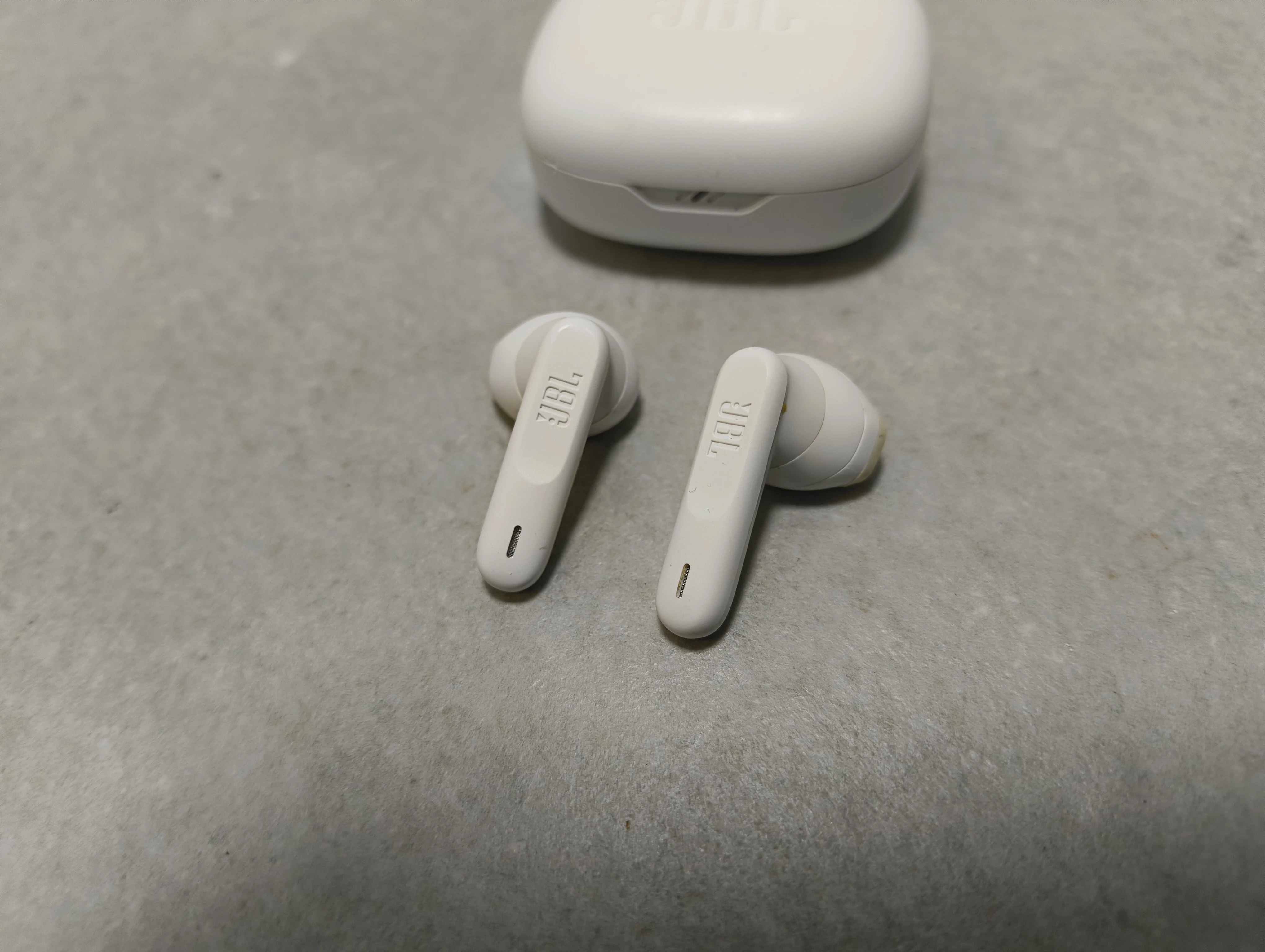 sluchawki-jbl-wave-300-tws-ean-gtin-805456396093