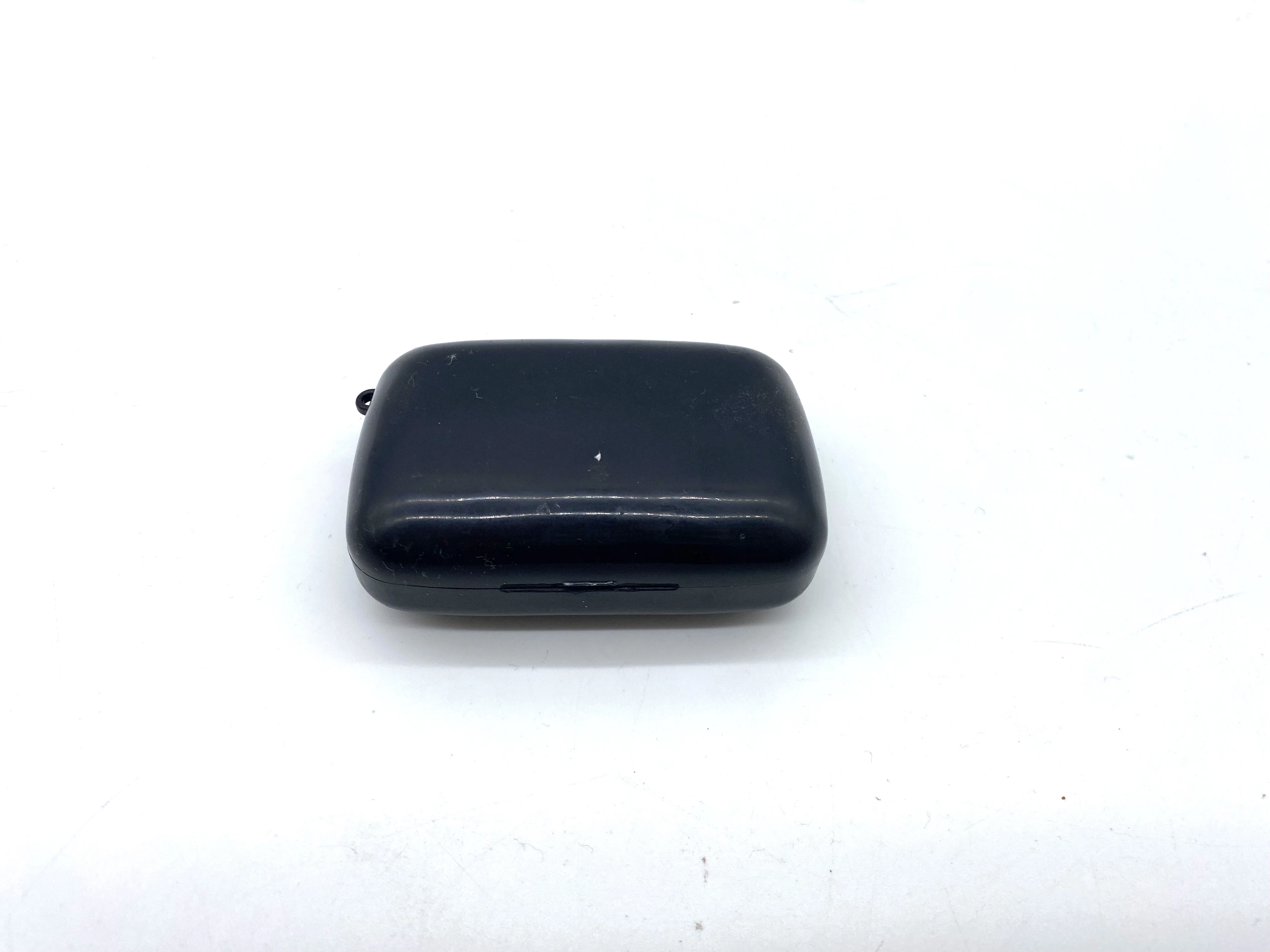 sluchawki-bt-czrne-pudelko-ean-gtin-5901654749169