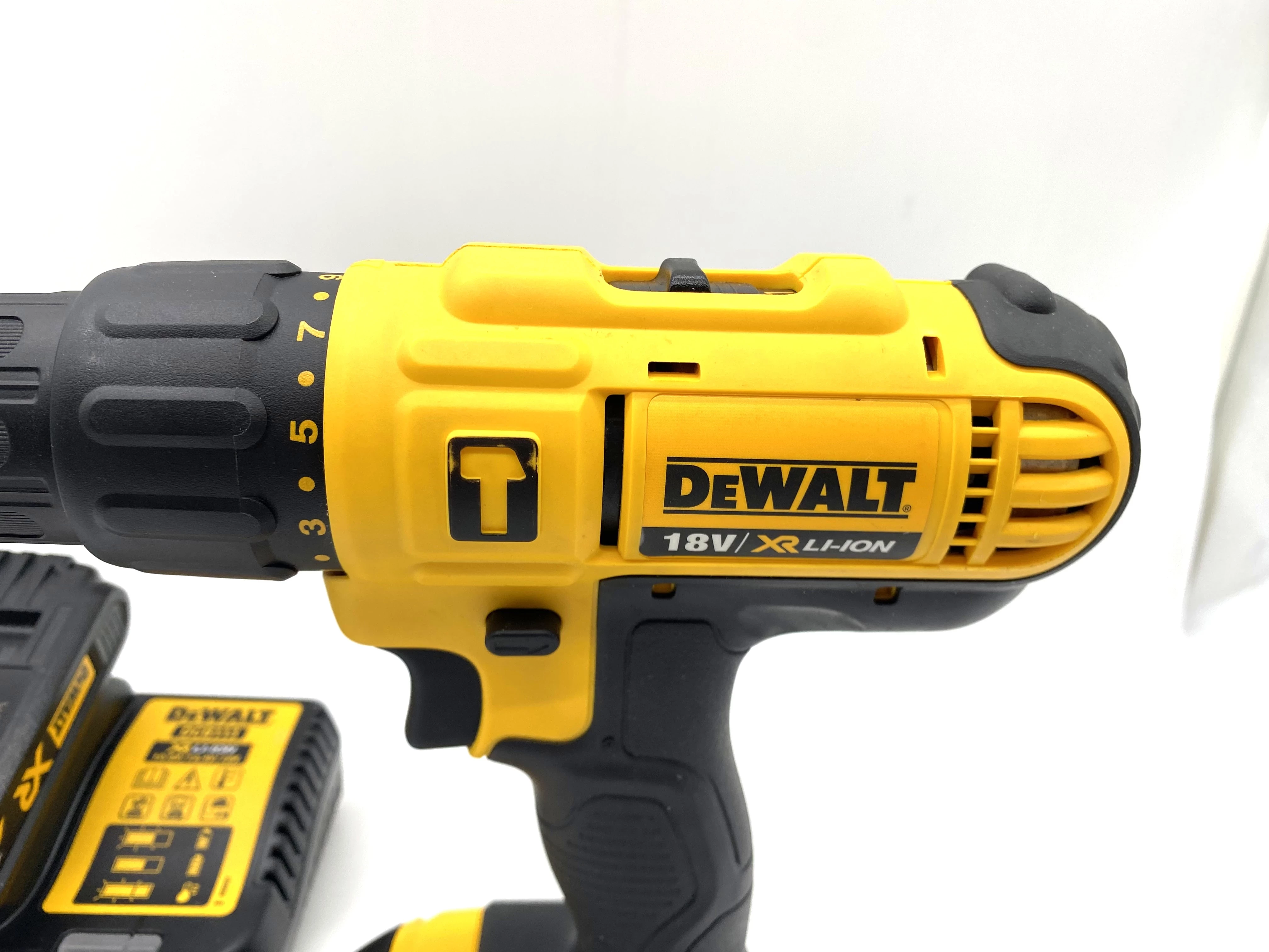 wkretarka-dewalt-dcd776-2-x-aku-15ah-lad-ean-gtin-5035048444528