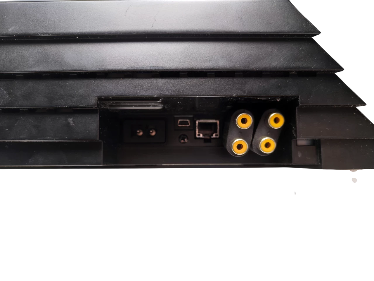 glosnik-b-o-beoplay-a8-stan-11323-238062