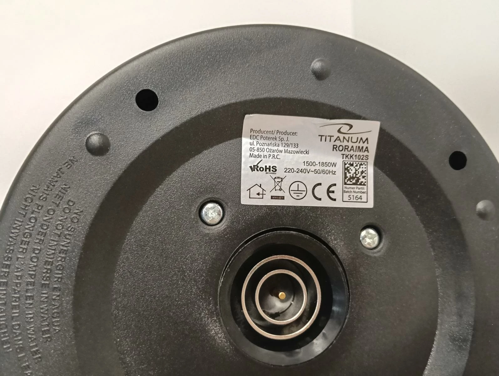 czajnik-elektryczny-titaanum-18l-pudelko-kod-producenta-tkk102s