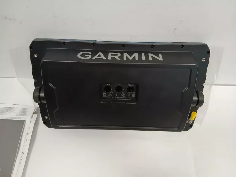 garmin-striker-plus-79-stan-11323-2