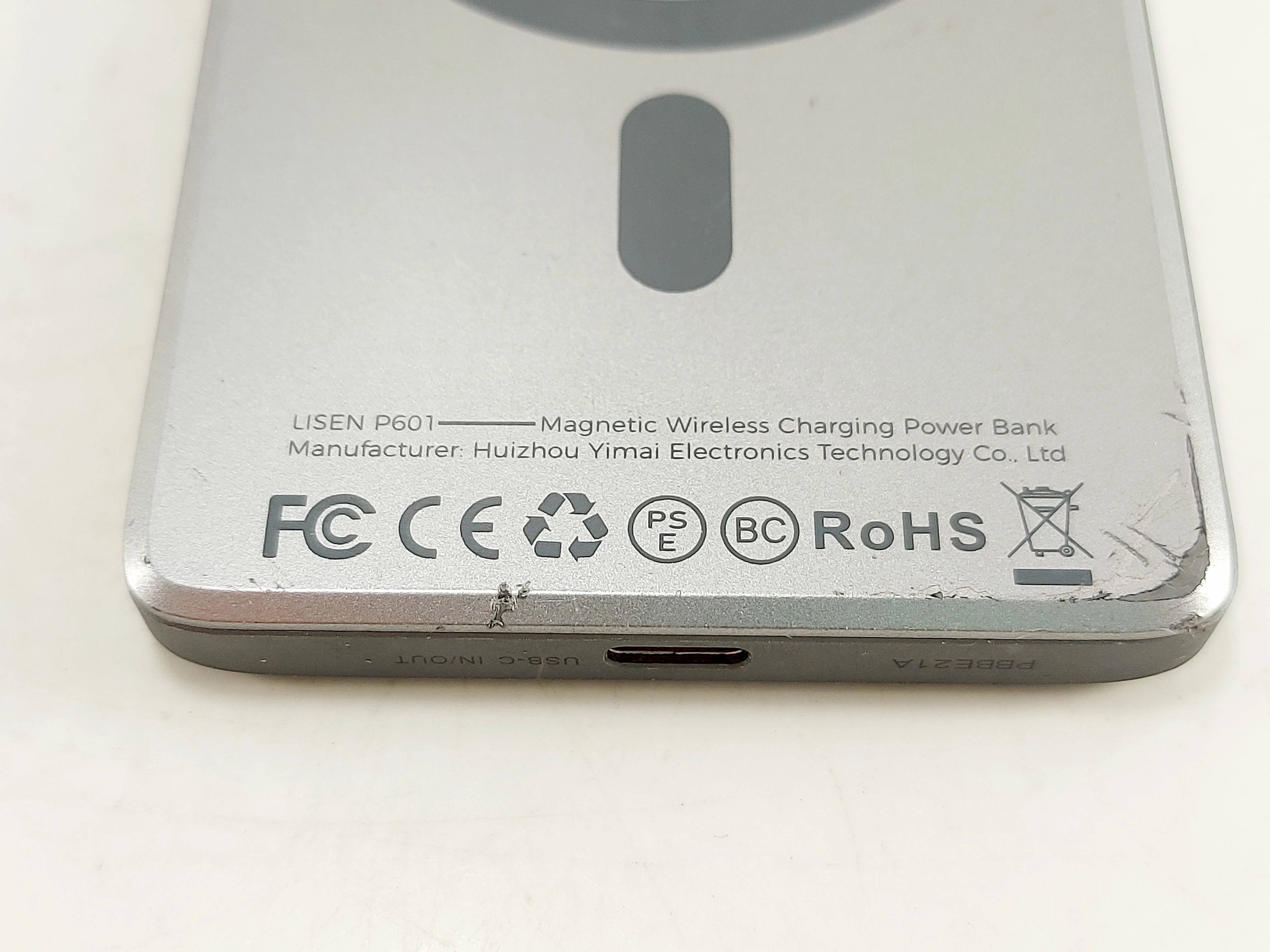 lisen-p601-powerbank-magnetyczny-model-lisen