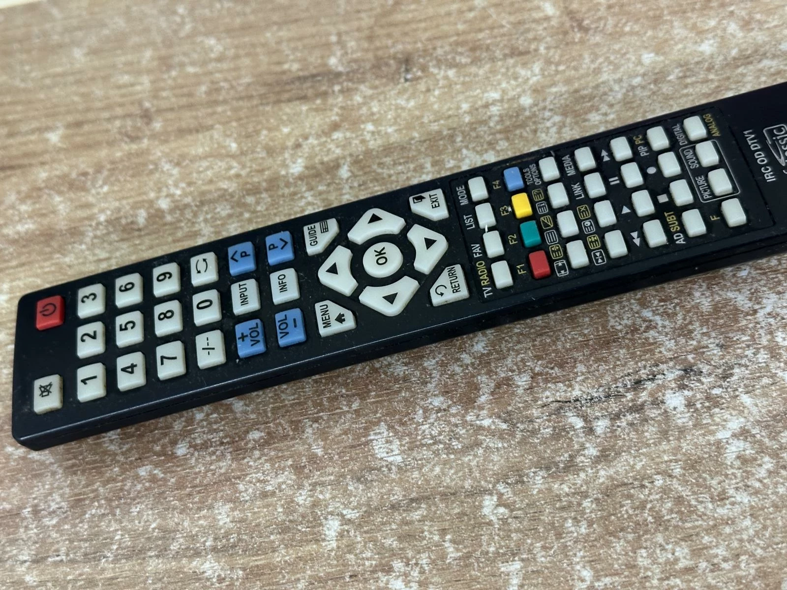 panasonic-tx-32as520e-pilot-format-hd-129294-4