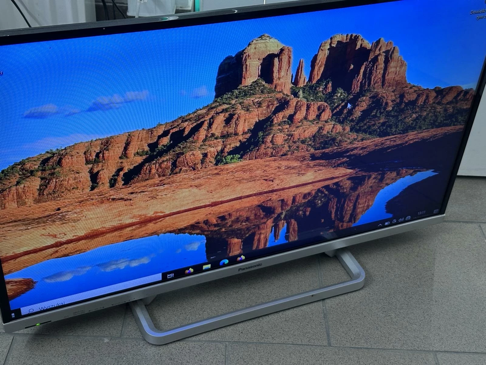 panasonic-tx-32as520e-pilot-stary-rynek-9-sroda-wlkp