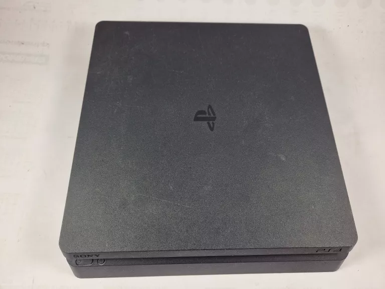 konsola-sony-ps4-500-gb-pad-gry-wersja-130590-1