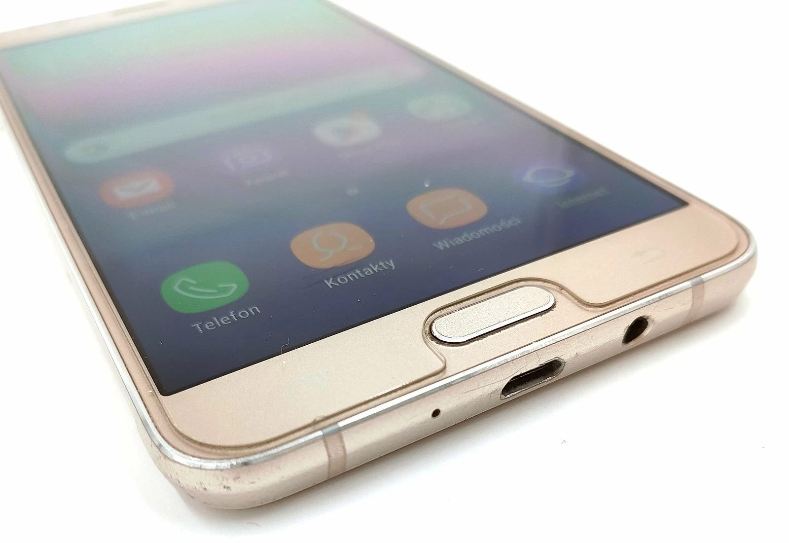 telefon-samsung-galaxy-j7-2016-216gb-ean-gtin-8806086866682