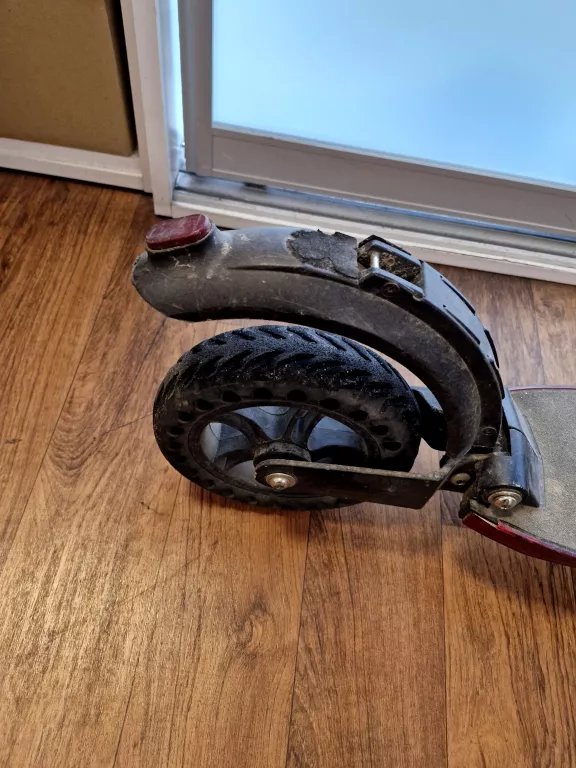 hulajnoga-elektryczna-kugoo-s1-pro-350-w-1400-km-opis-waga-1100