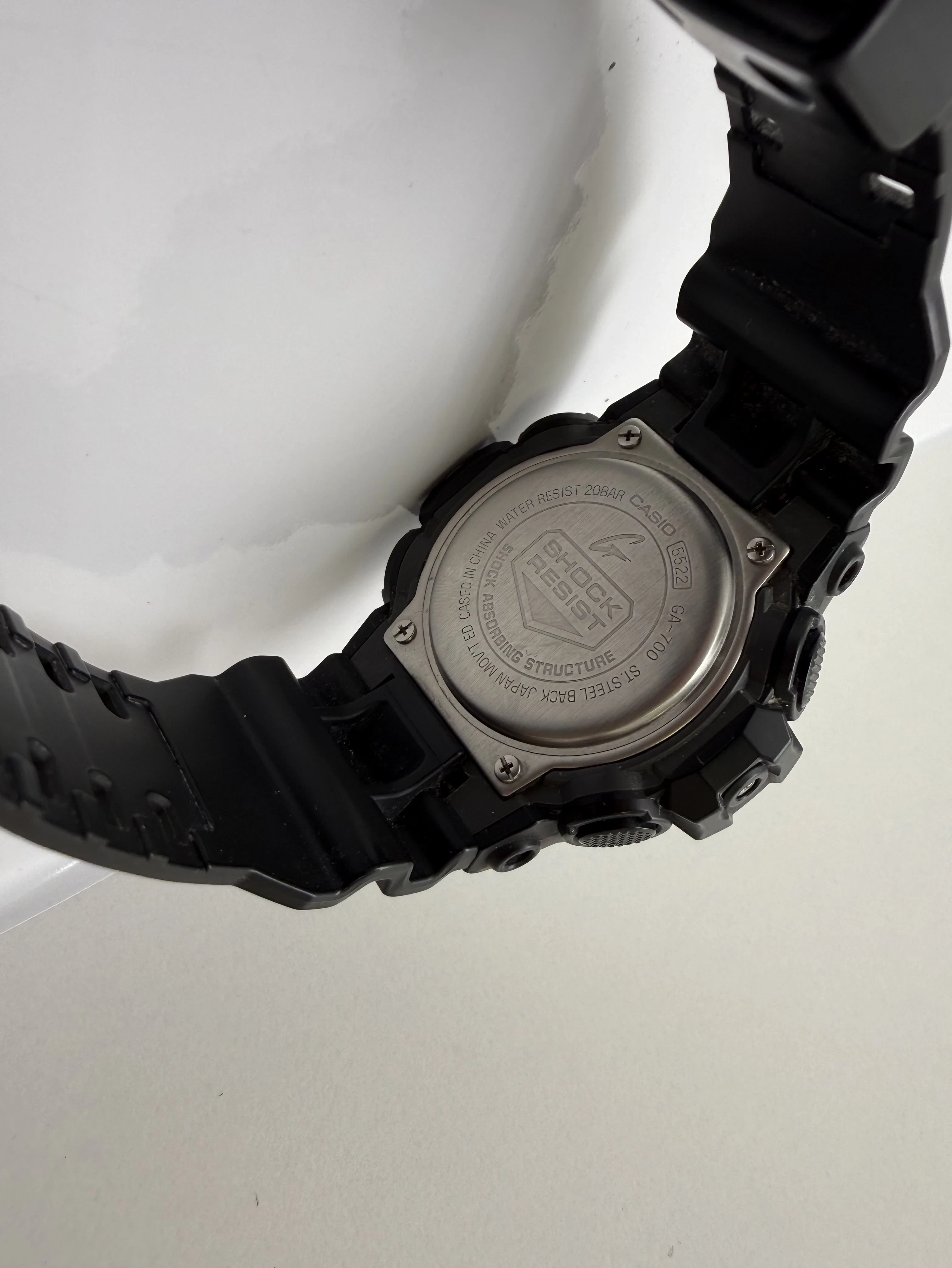 zegarek-casio-g-shock-ga-700-stan-11323-2