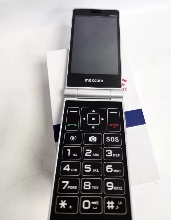 telefon-maxcom-mm835-komplet-ean-gtin-5908235978352