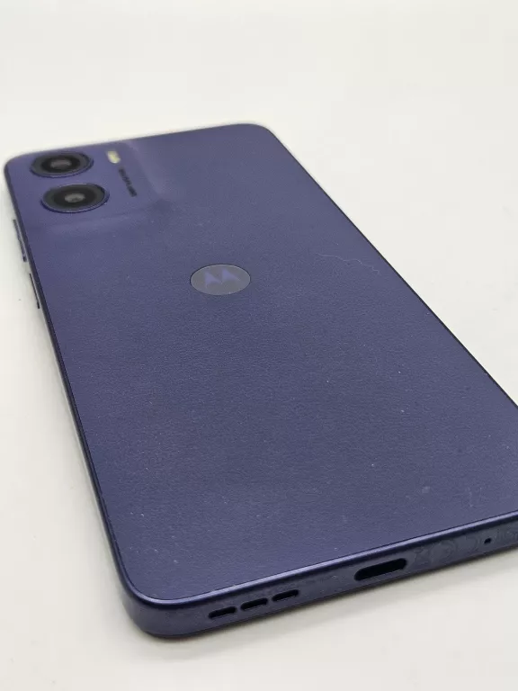 telefon-motorola-e15-kod-producenta-pb6s0003pl