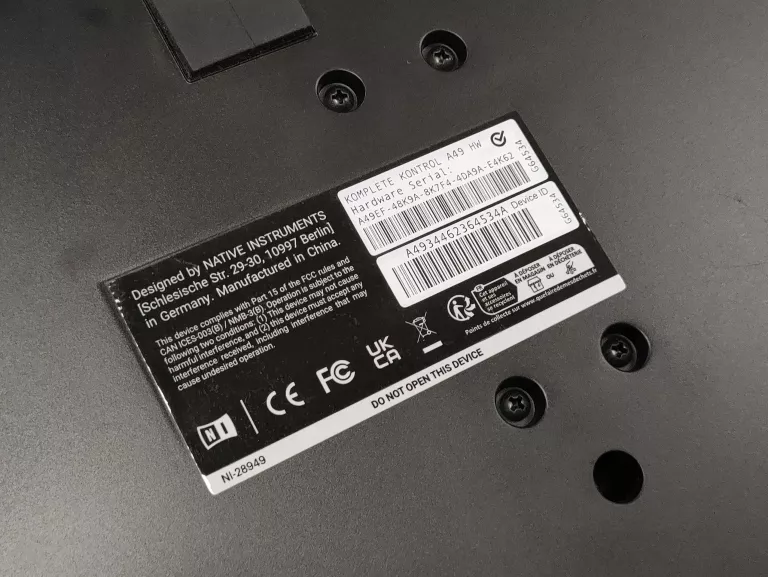 klawiatura-sterujaca-native-instruments-komplete-kontrol-a49-stan-11323-2