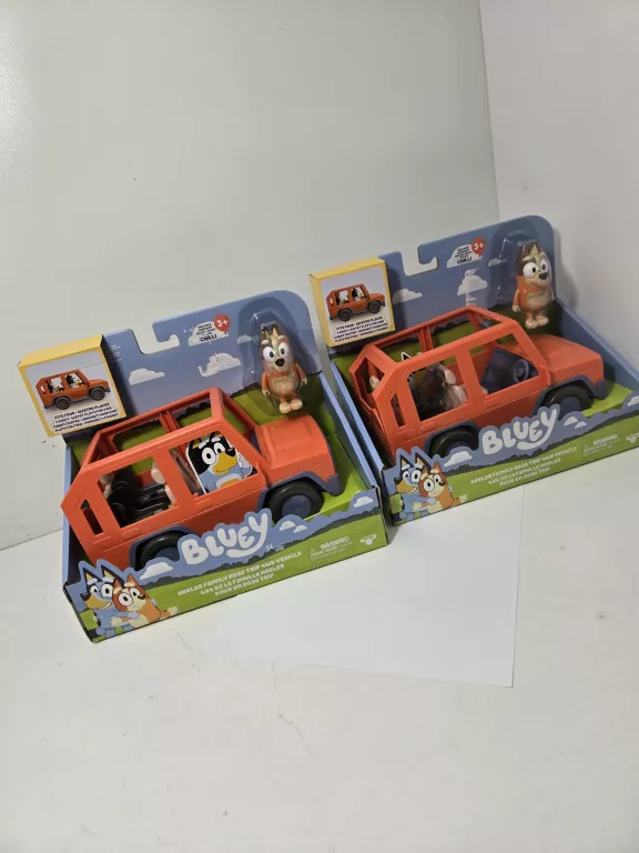 pojazd-moose-toys-bluey-heeler-family-road-trip-4wd-vehicle-ean-gtin-630996176610