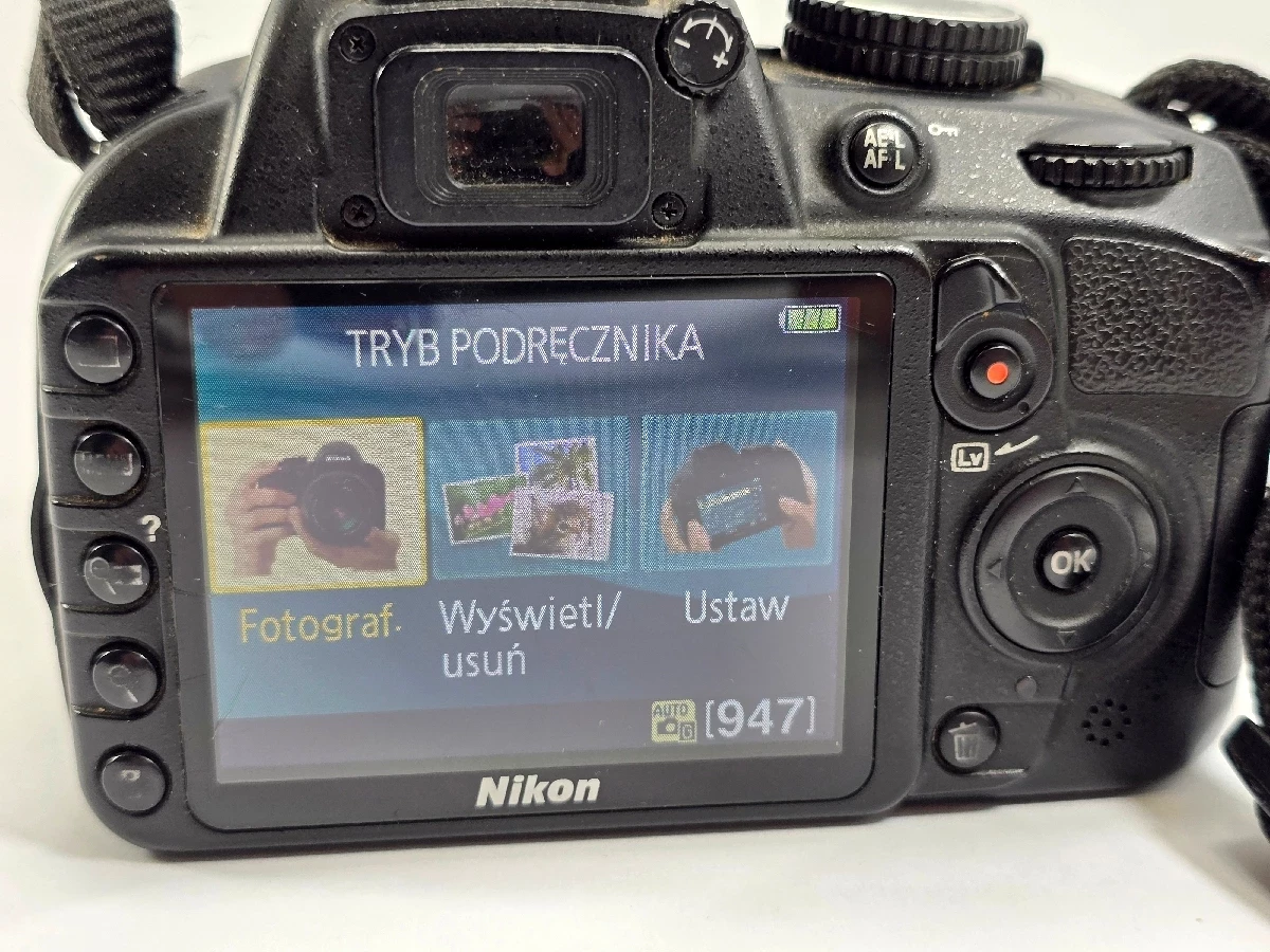 lustrzanka-nikon-d3100-korpus-obiektyw-18-55-mm-w-zestawie-814-2