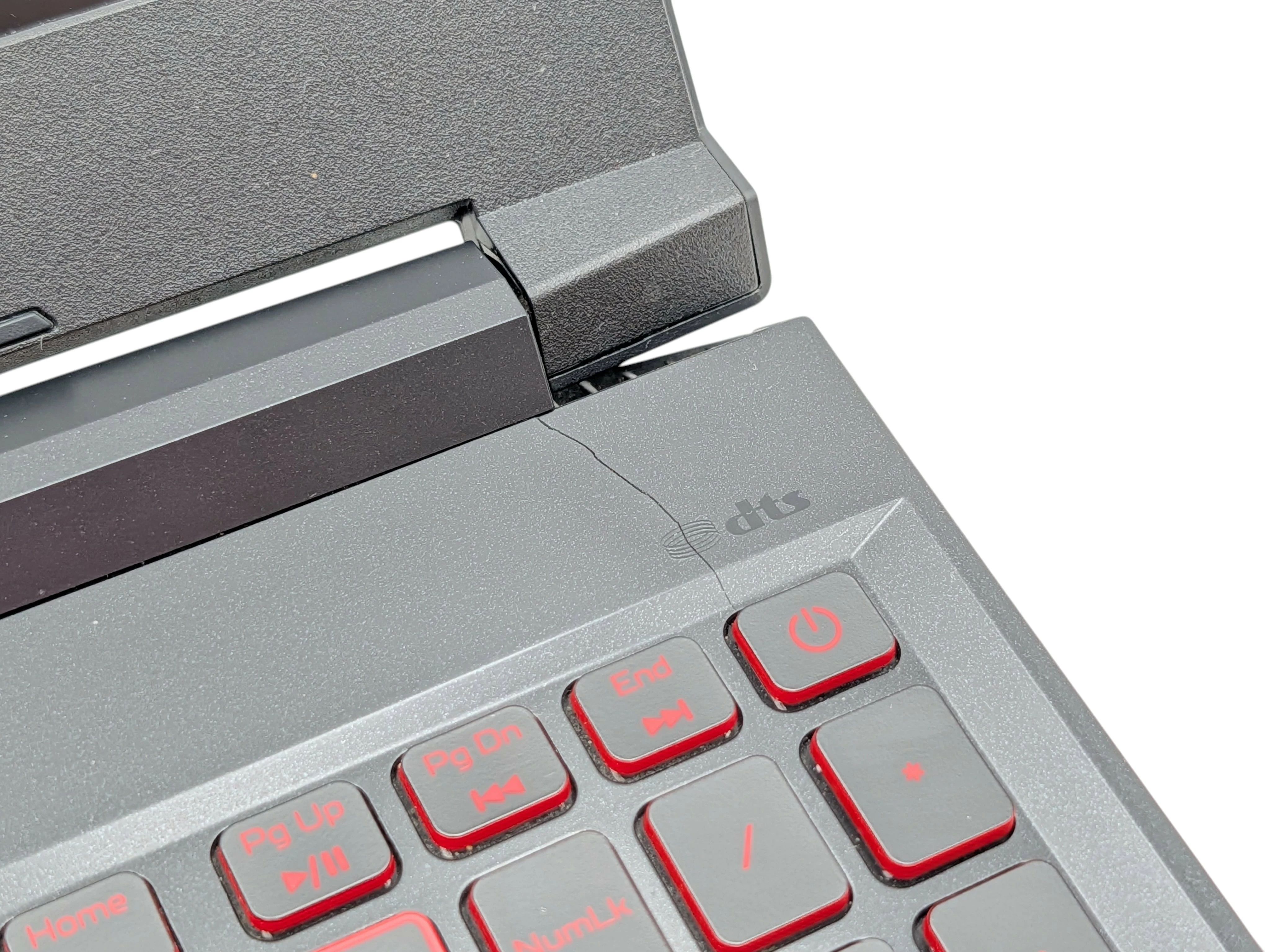 laptop-acer-nitro-5-an515-57-156-i5-11400h-24gb1tb-ssd-rtx-3050-win-11-przekatna-ekranu-1560