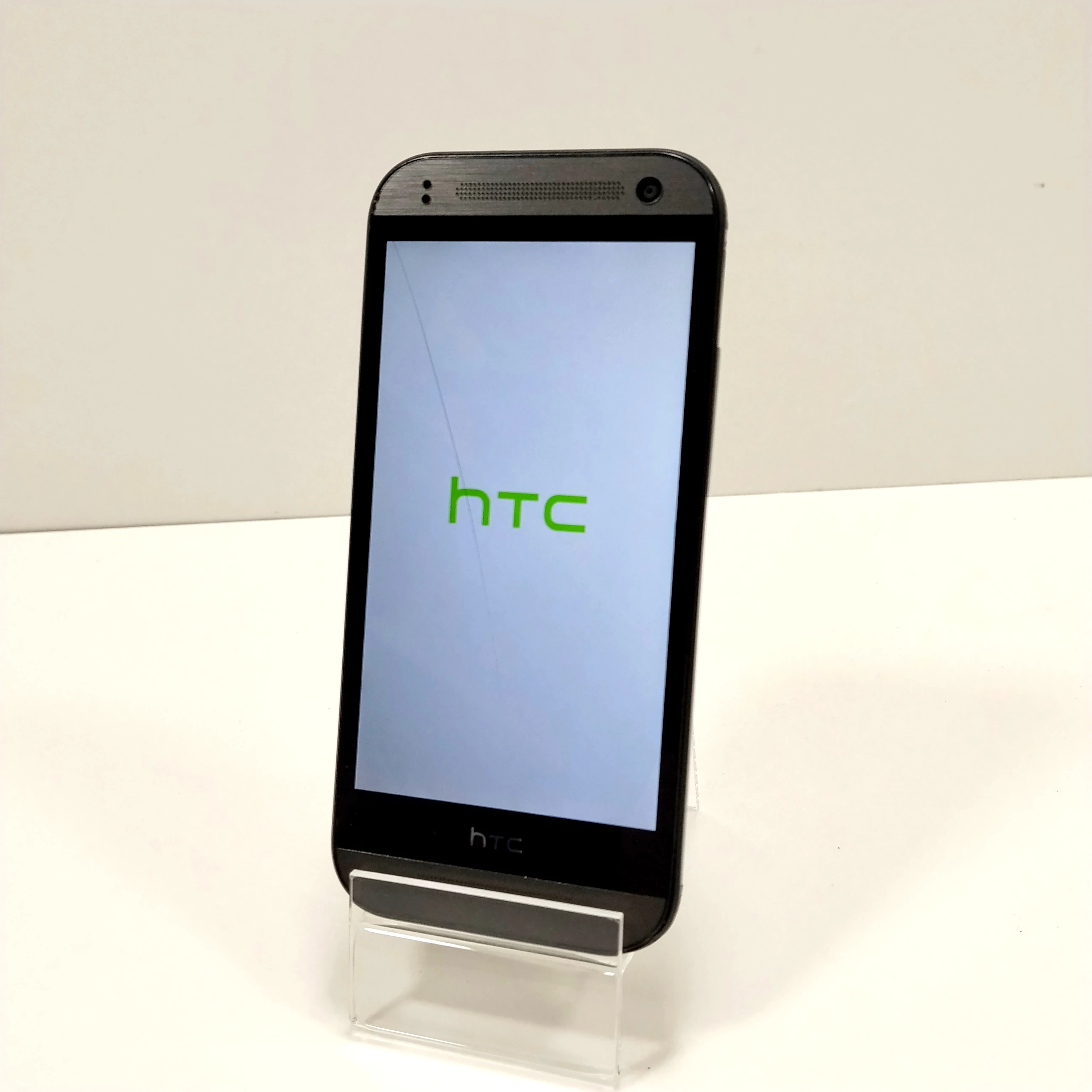 telefon-htc-one-mini-2-aleje-karola-marcinkowskiego-15-poznan