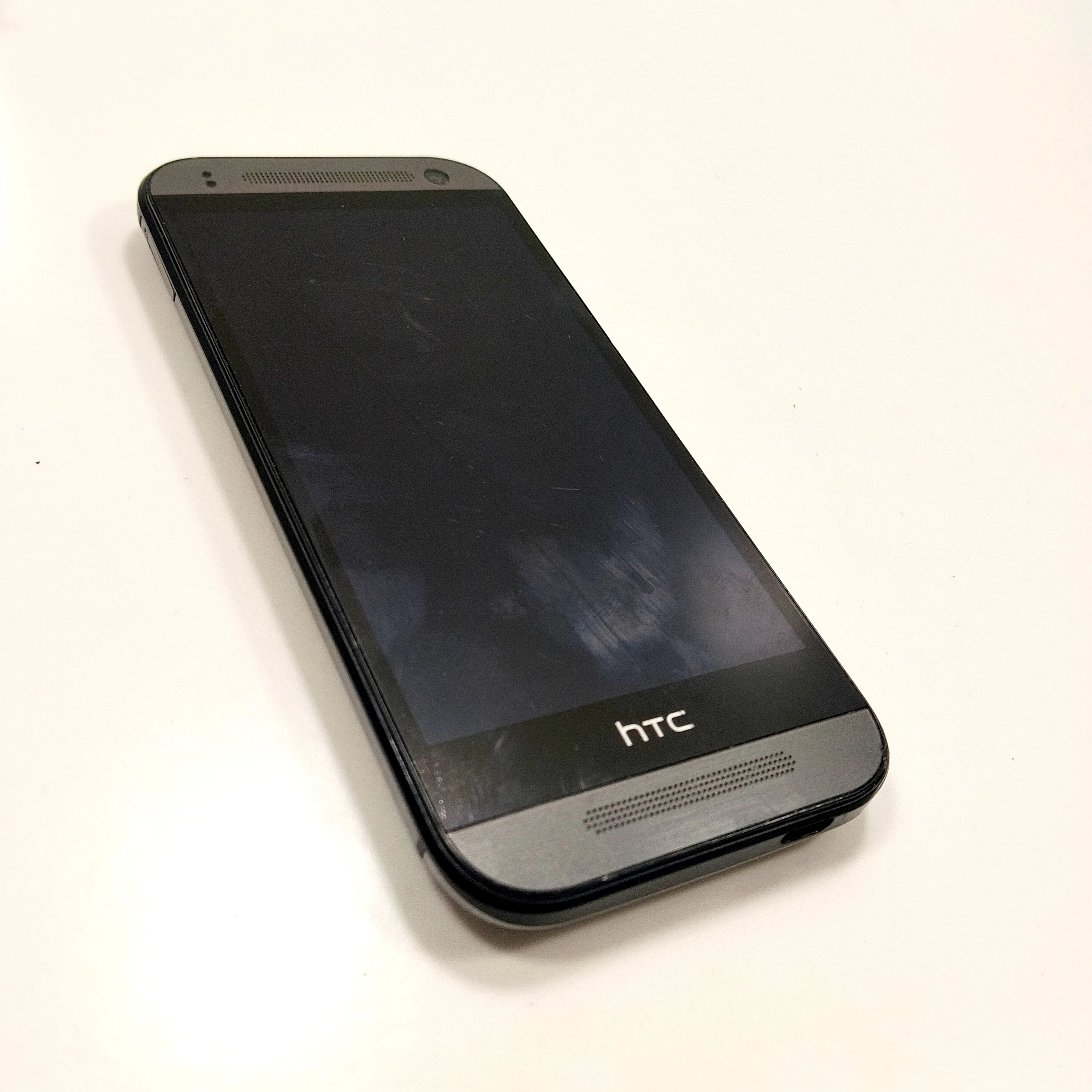 telefon-htc-one-mini-2-wbudowana-pamiec-202869-214197