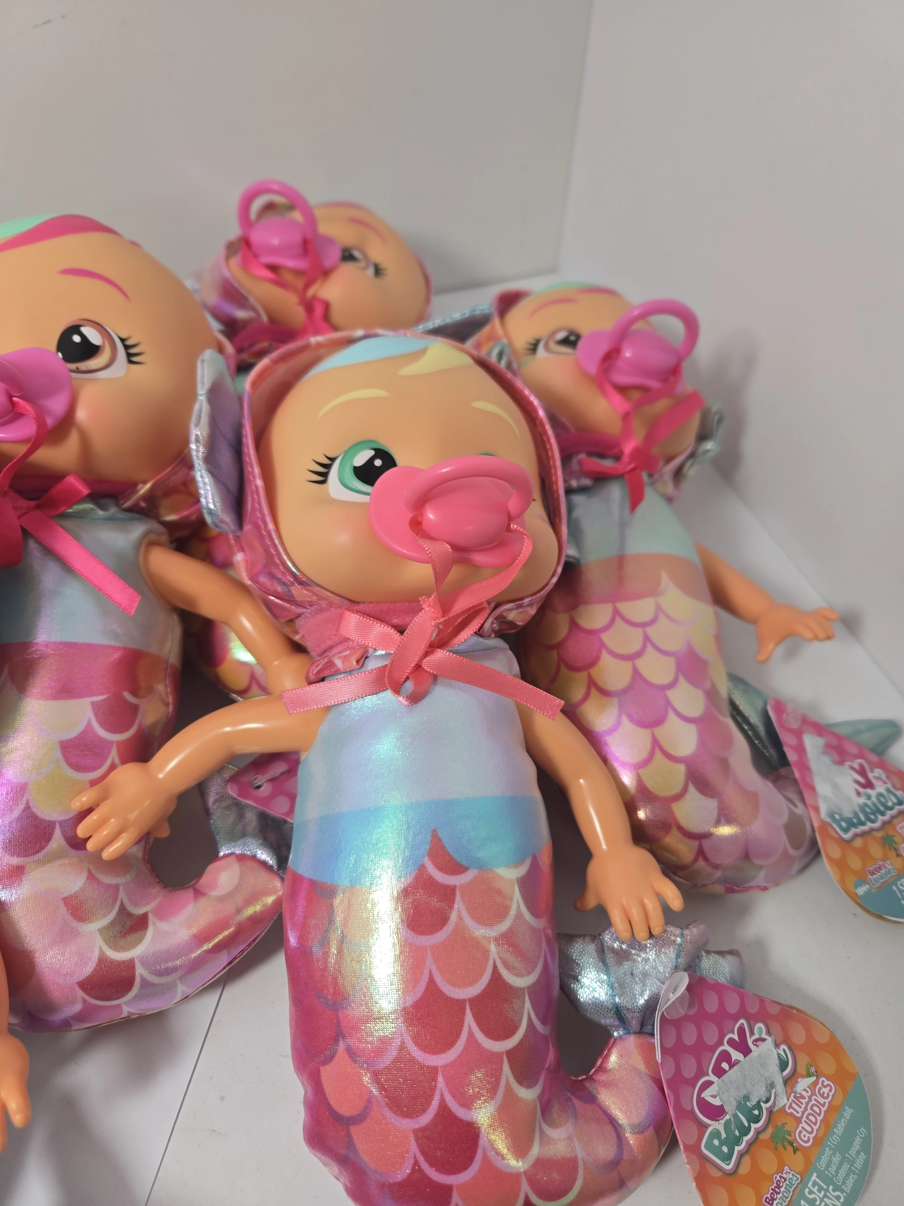 cry-babies-tiny-cuddles-syrenka-mix-ean-gtin-8421134917880