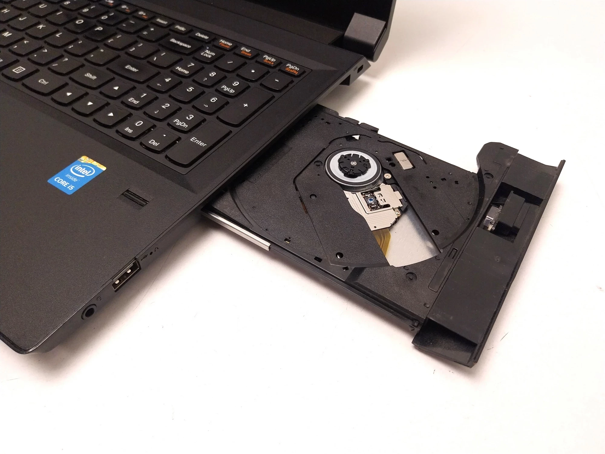 laptop-lenovo-b50-70-i5-8256gb-zasilacz-torba-seria-procesora-4366-20