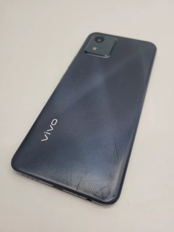 smartfon-vivo-y01-332gb-651-czarny-defekt-ekranu-typ-202685-212929