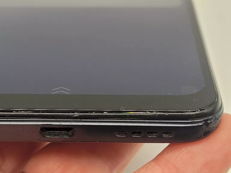 smartfon-vivo-y01-332gb-651-czarny-defekt-ekranu-kod-producenta-vioy01b