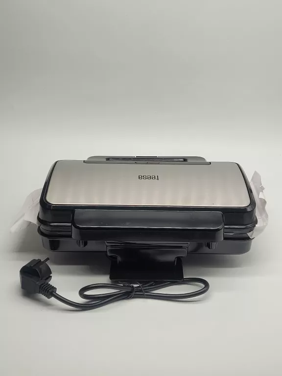 gofrownica-2-gofry-kwadraty-1000w-teesa-tsa3225-jak-nowa-kolor-dominujacy-129357-3