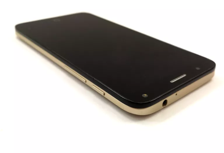 telefon-alcatel-pop-4-przekatna-ekranu-500