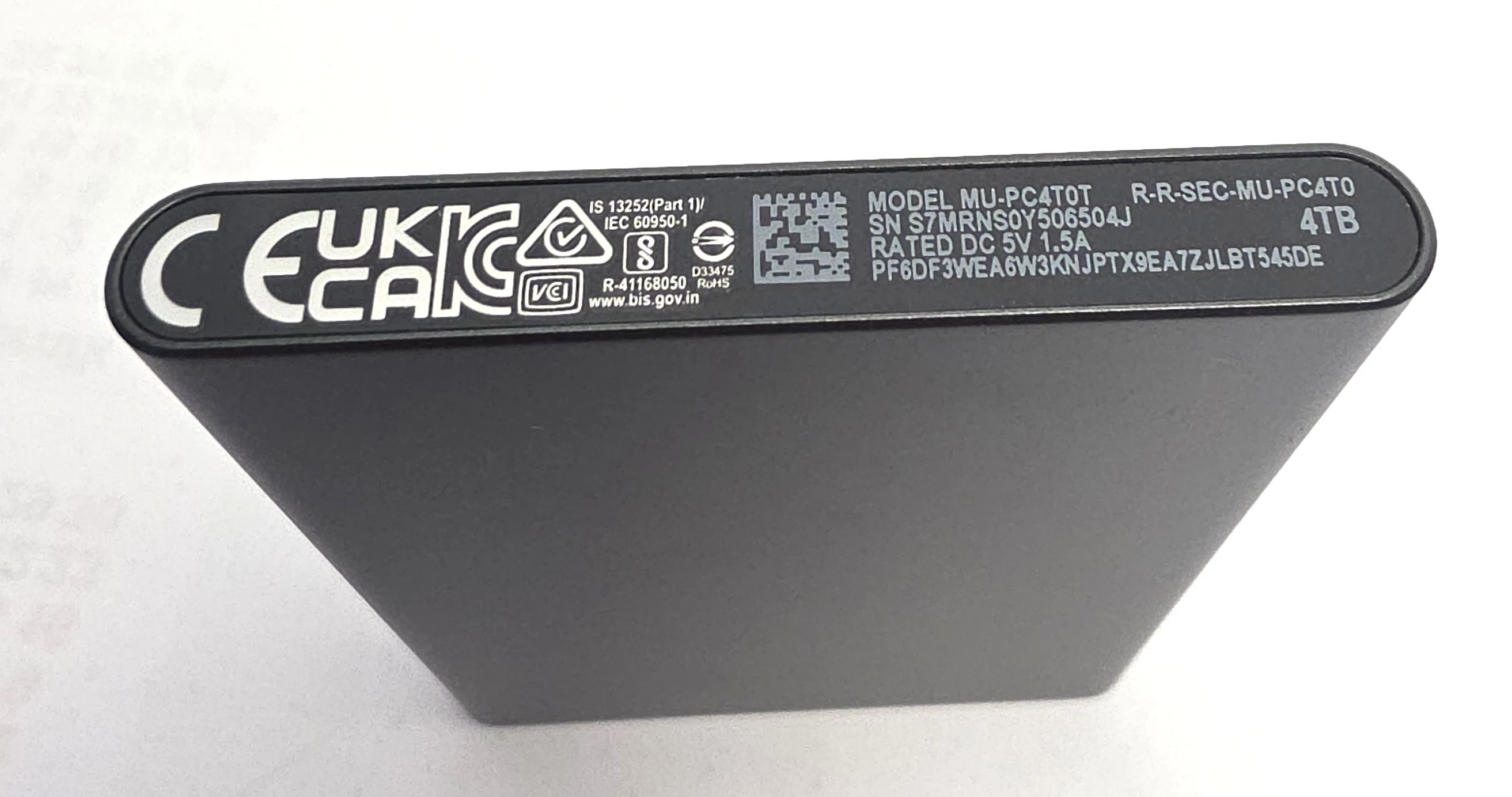 dysk-zewnetrzny-samsung-t7-4tb-ssd-kod-producenta-mu-pc4t0tww