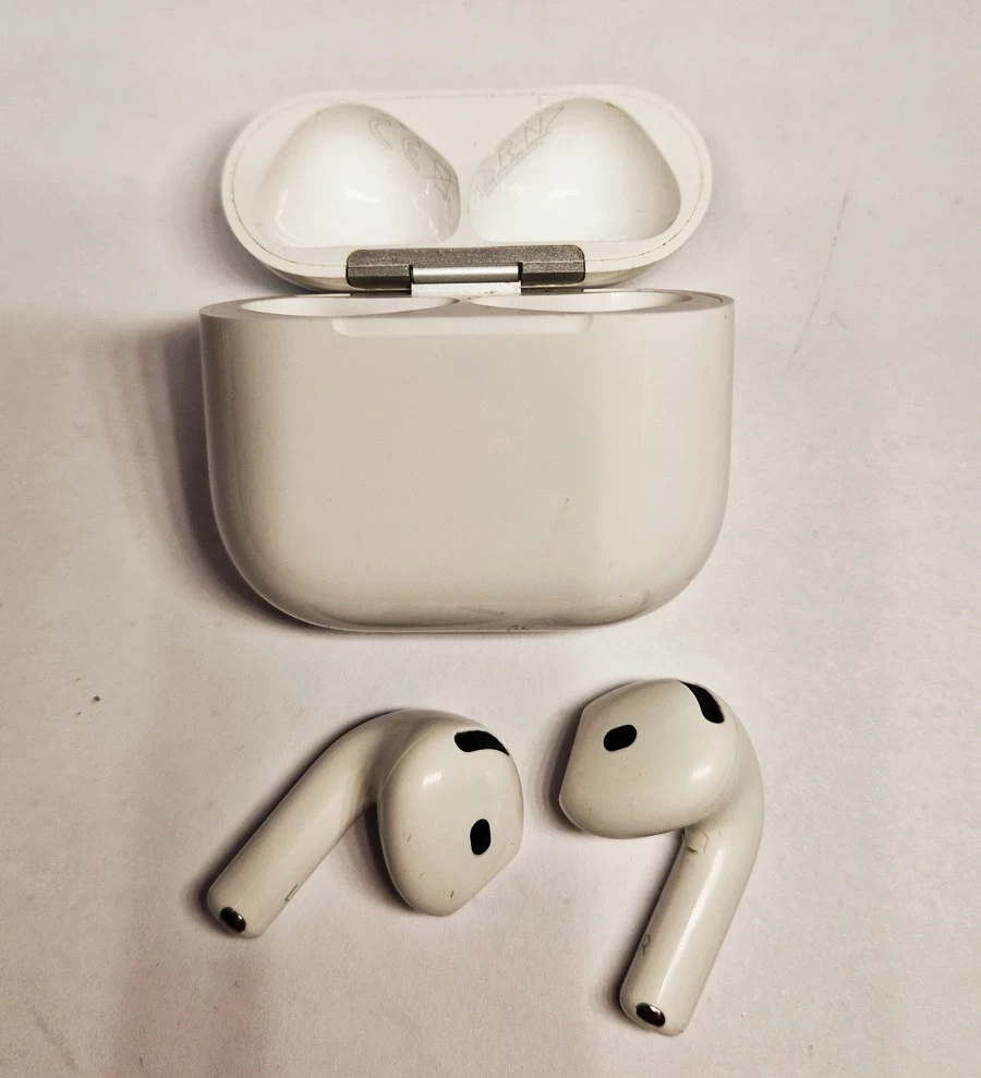 sluchawki-airpods-4-a3053-stan-11323-2